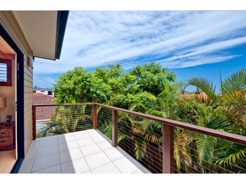 1/20 Rouen Avenue, Paradise Point QLD 4216