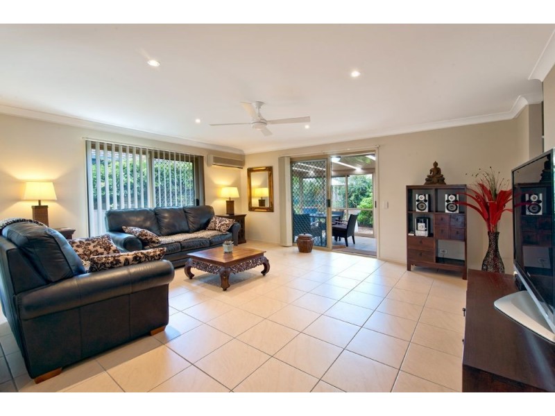 67 Numbat Court East, Coombabah QLD 4216