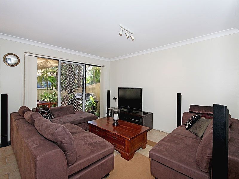 9/77 Government, Labrador QLD 4215