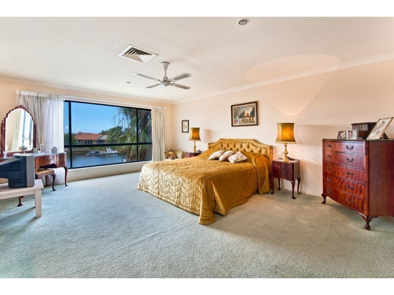 25/87-101 Morala Avenue, Runaway Bay QLD 4216