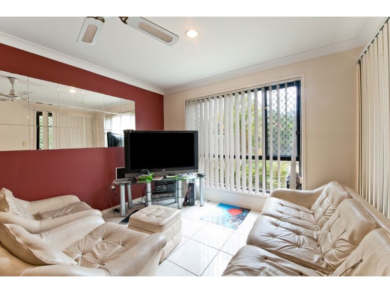 20/107-111 Arundel Drive, Arundel QLD 4214