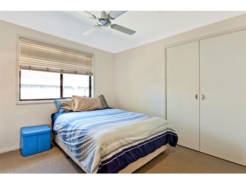 37 Sundown Drive, Paradise Point QLD 4216