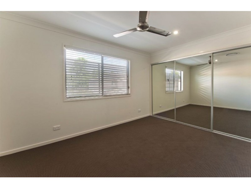 3/119 Eugaree Street, Southport QLD 4215