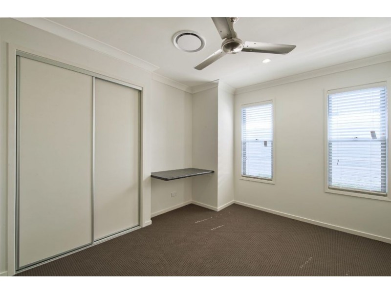 3/119 Eugaree Street, Southport QLD 4215