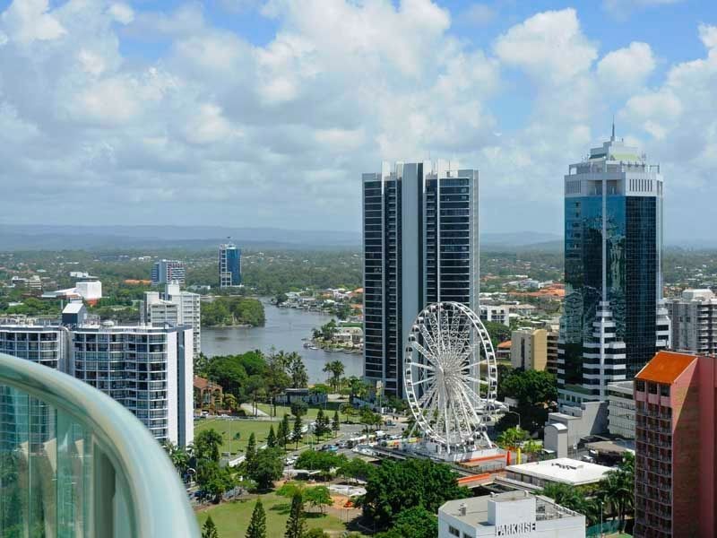 2005/2006/25 Laycock Street, Surfers Paradise QLD 4217