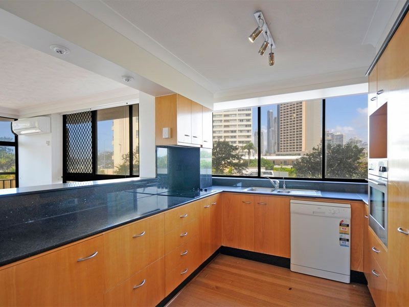 2A/150 Esplanade, Surfers Paradise QLD 4217