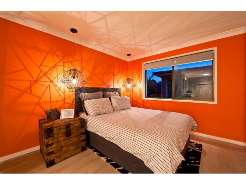 31 Lakefield Crescent, Paradise Point QLD 4216