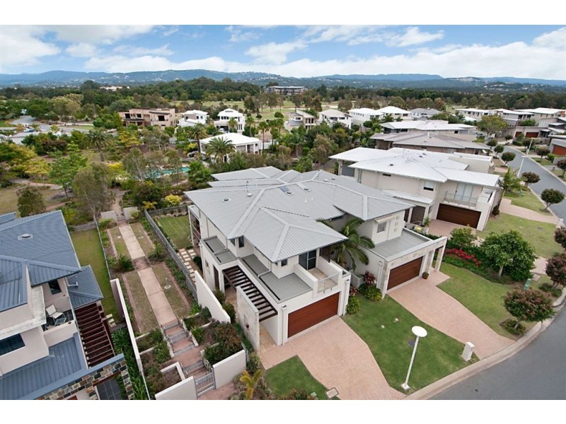 60 Nicklaus Court, Merrimac QLD 4226