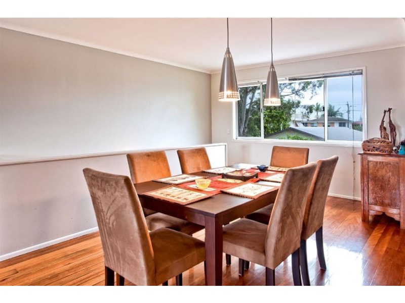 14 Muscovey Avenue, Paradise Point QLD 4216