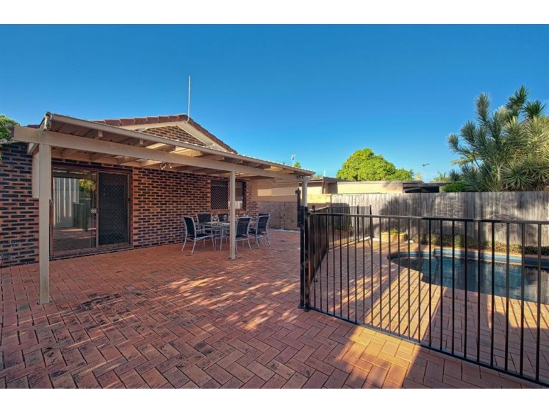 20 Kylie Street, Arundel QLD 4214