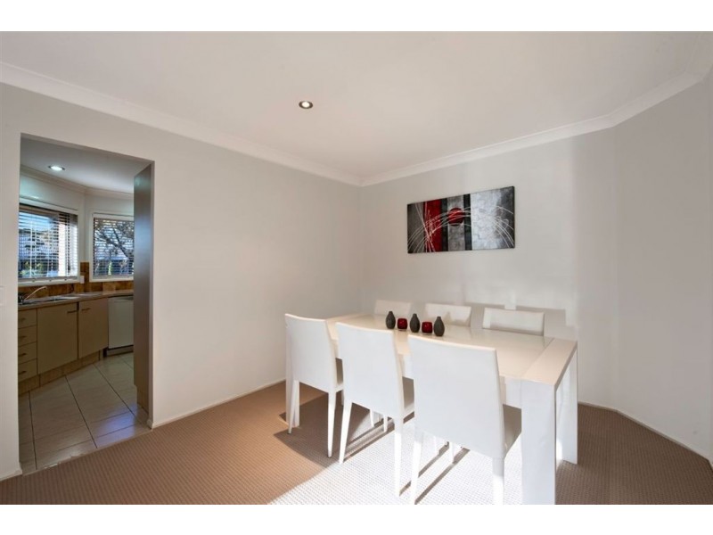 38 Matthew Flinders Drive, Hollywell QLD 4216