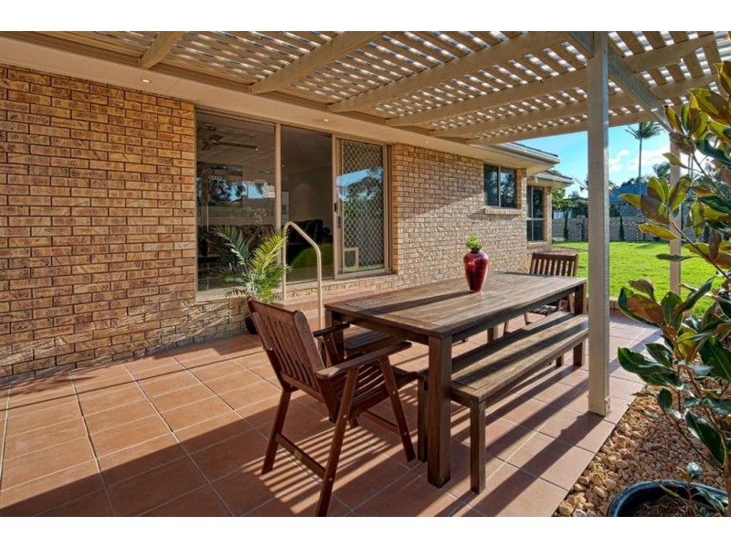 38 Matthew Flinders Drive, Hollywell QLD 4216