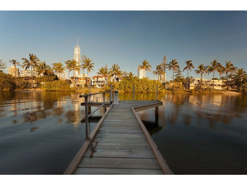 49 Sunrise Boulevard, Surfers Paradise QLD 4217