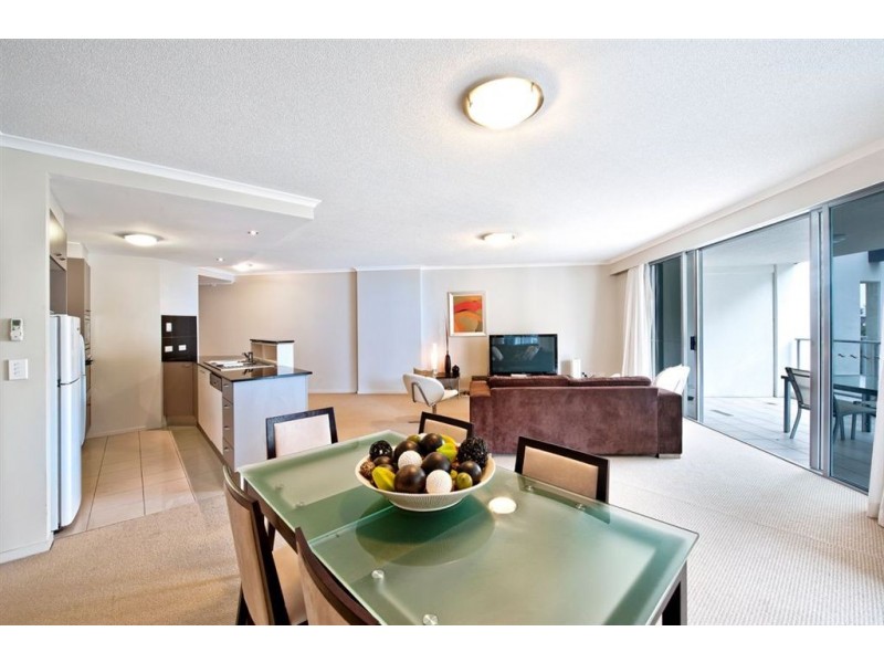 21 Cypress Avenue, Surfers Paradise QLD 4217