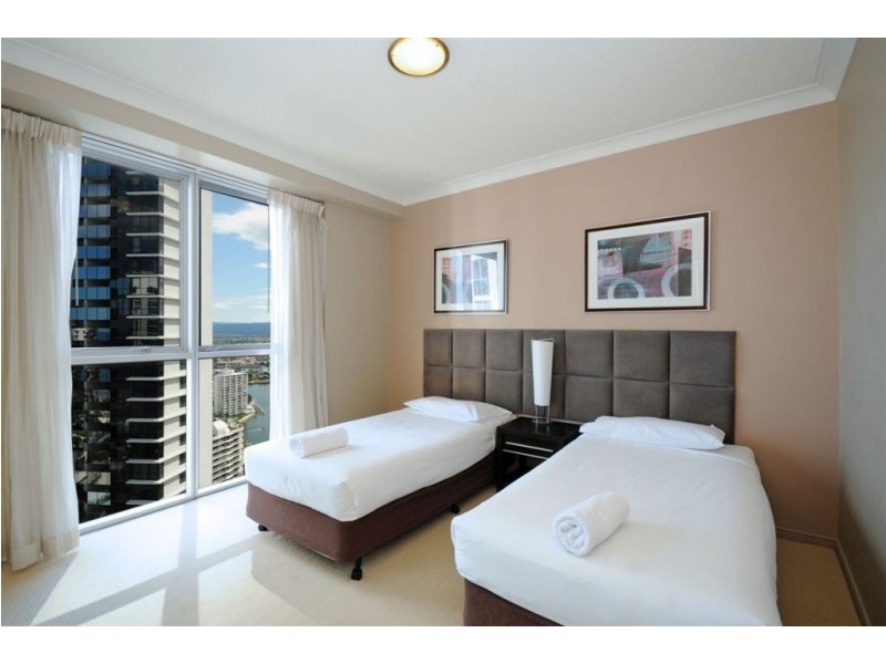 23 Ferny Avenue, Surfers Paradise QLD 4217