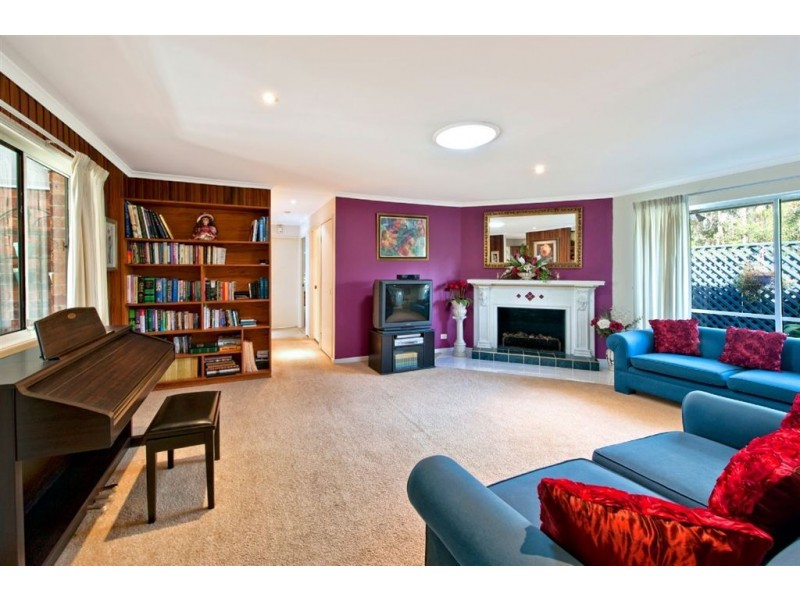 52 Columbus Drive, Hollywell QLD 4216