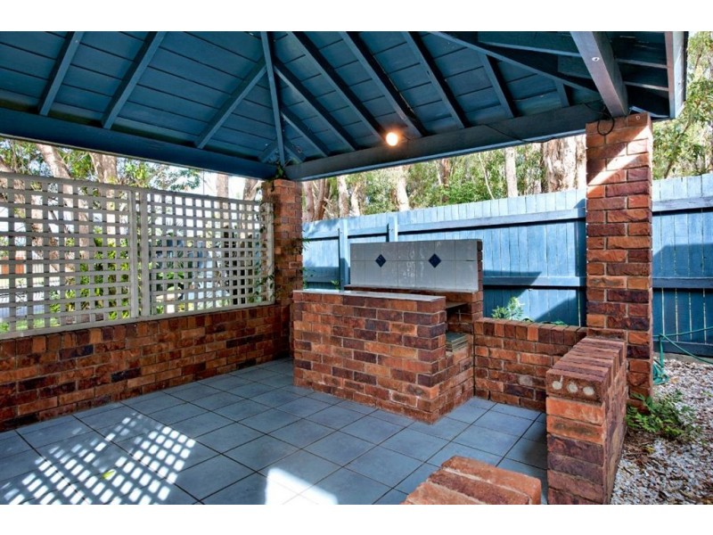 52 Columbus Drive, Hollywell QLD 4216