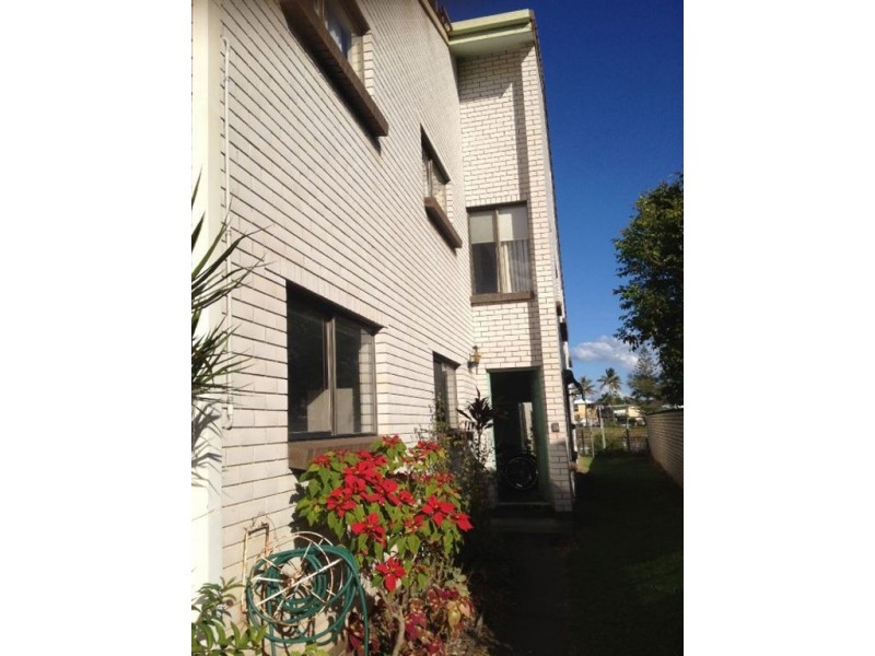 45 Sunrise Blvd, Surfers Paradise QLD 4217