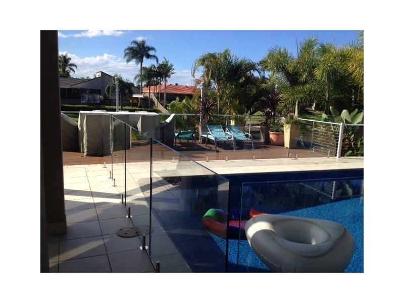 48 Charolais Crescent, Benowa QLD 4217