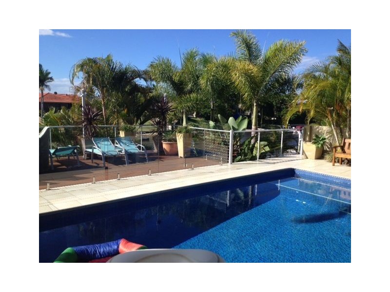 48 Charolais Crescent, Benowa QLD 4217