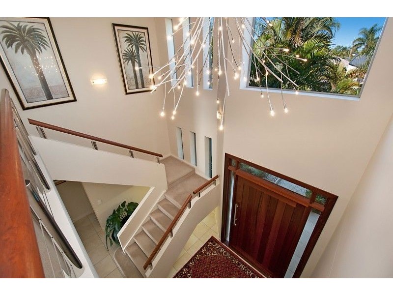 48 Charolais Crescent, Benowa QLD 4217