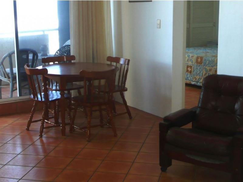 28/4 Clifford Street, Surfers Paradise QLD 4217