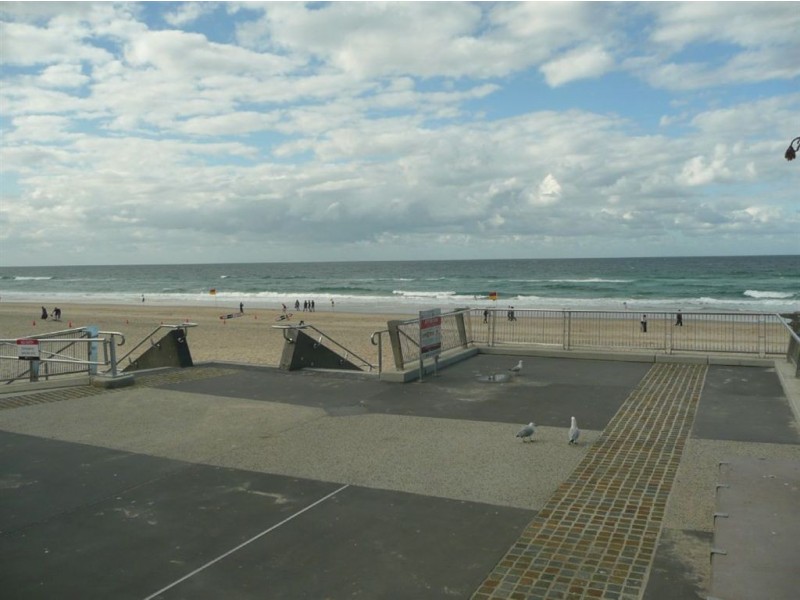 18 Hanlan Street, Surfers Paradise QLD 4217