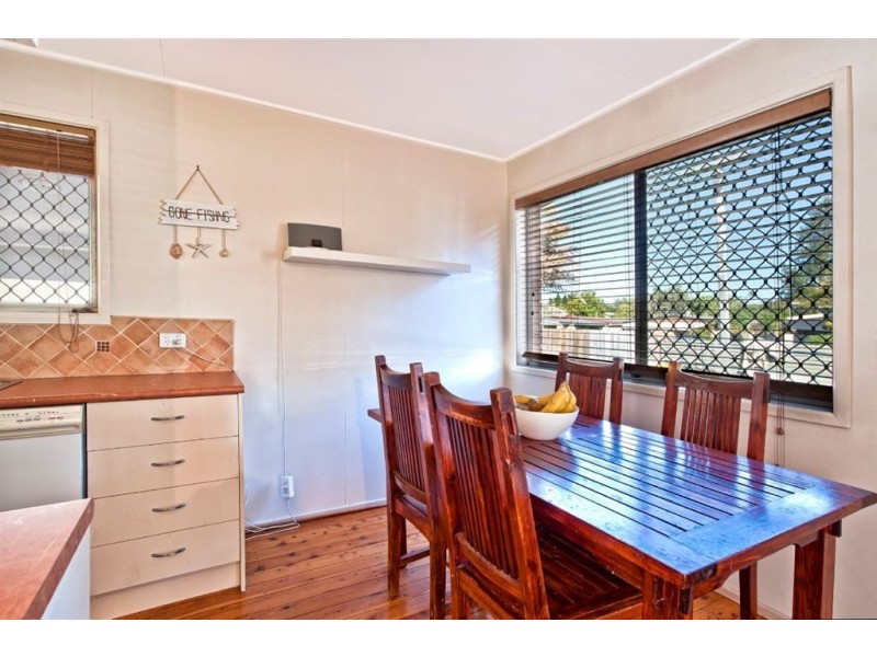 15 Nambur Street, Runaway Bay QLD 4216