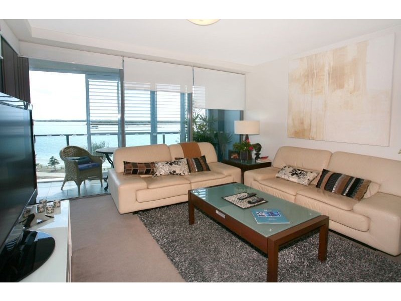1402/438 Marine Parade, Biggera Waters QLD 4216