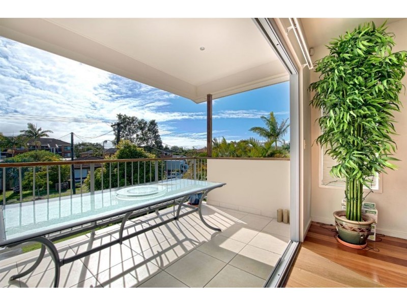 1/44 Milton Avenue, Paradise Point QLD 4216