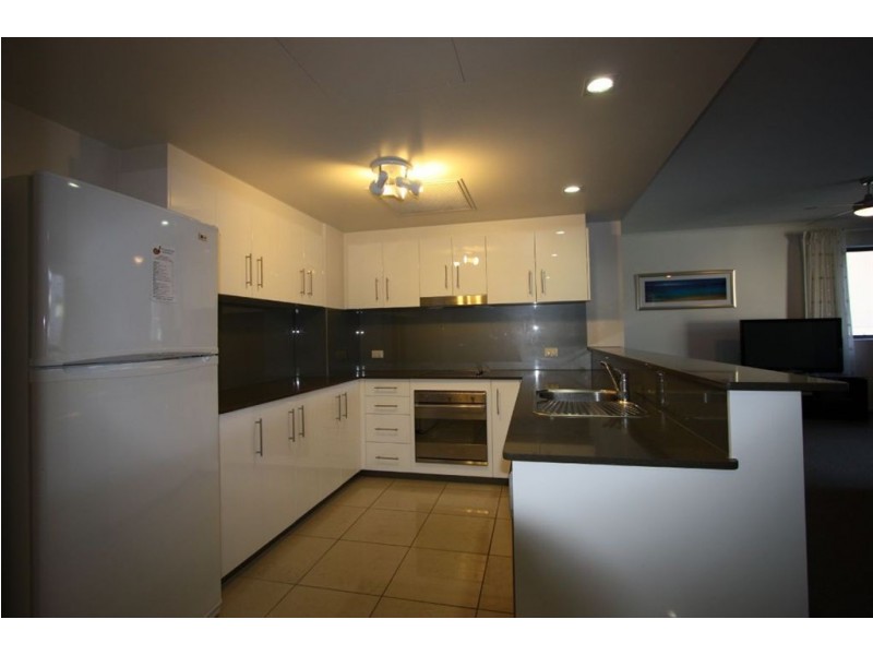 2045/1 Ocean Street, Burleigh Heads QLD 4220