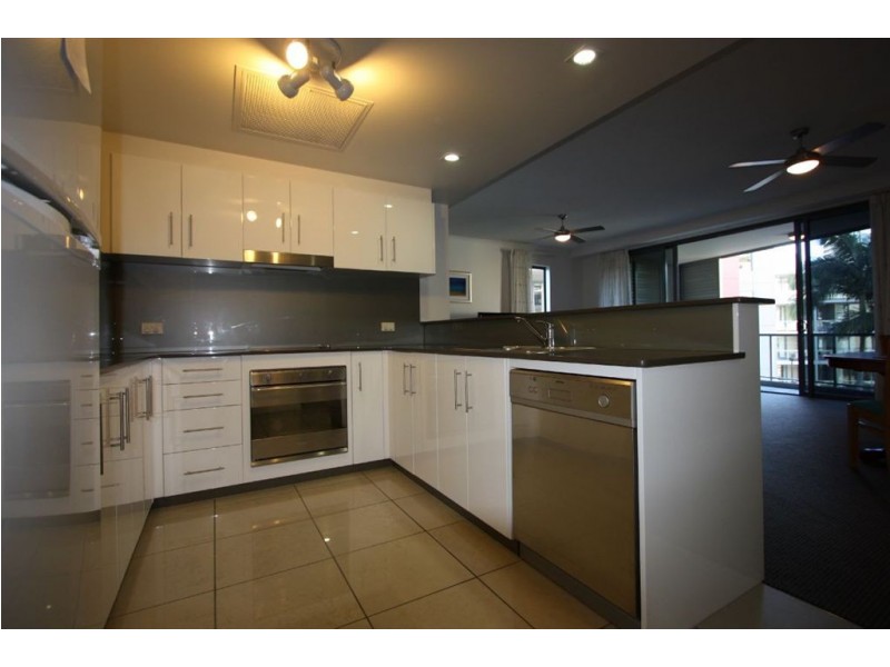 2045/1 Ocean Street, Burleigh Heads QLD 4220