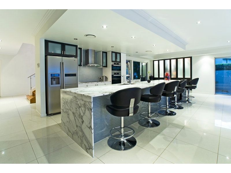 141 Campbell Street, Sorrento QLD 4217