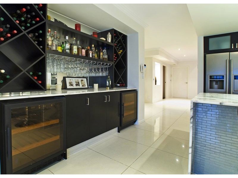 141 Campbell Street, Sorrento QLD 4217