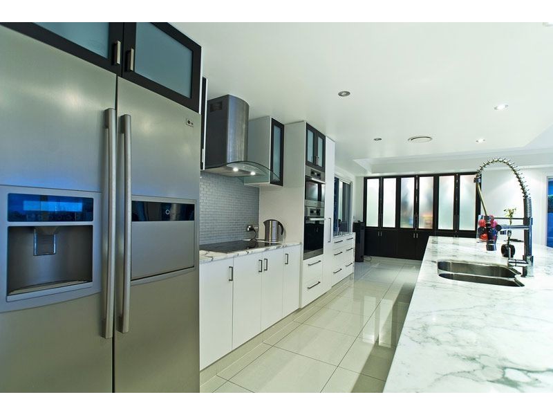 141 Campbell Street, Sorrento QLD 4217