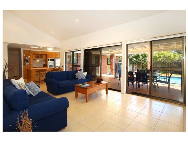 40 Binalong Drive, Ashmore QLD 4214