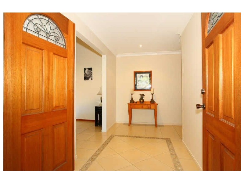 40 Binalong Drive, Ashmore QLD 4214