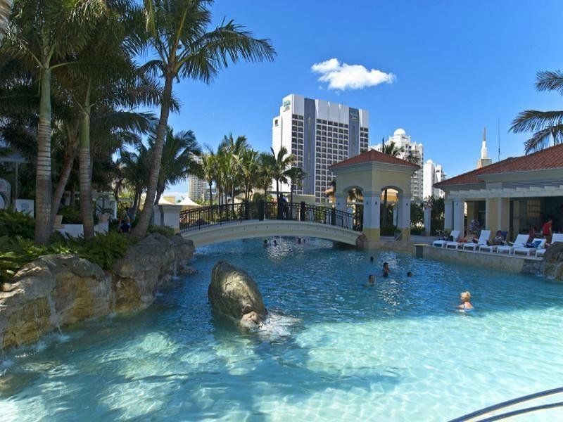 23 Ferny Avenue, Surfers Paradise QLD 4217