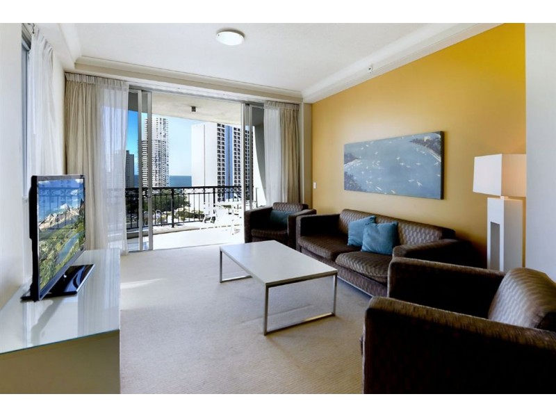 23 Ferny Avenue, Surfers Paradise QLD 4217