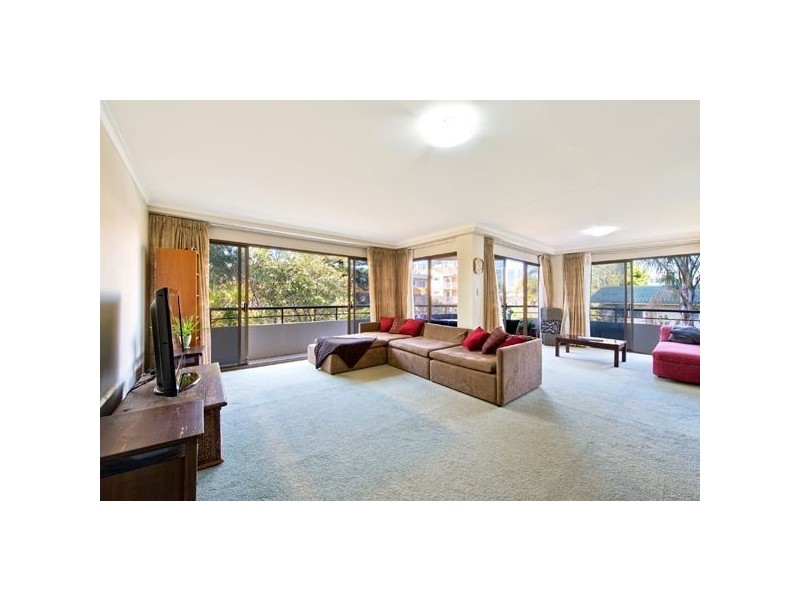 1 Peninsular Drive, Surfers Paradise QLD 4217