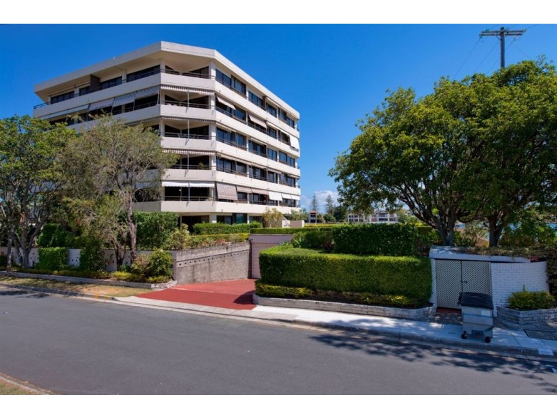 1 Peninsular Drive, Surfers Paradise QLD 4217