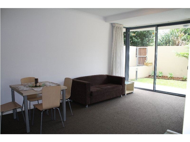 2002/1 Ocean Street, Burleigh Heads QLD 4220