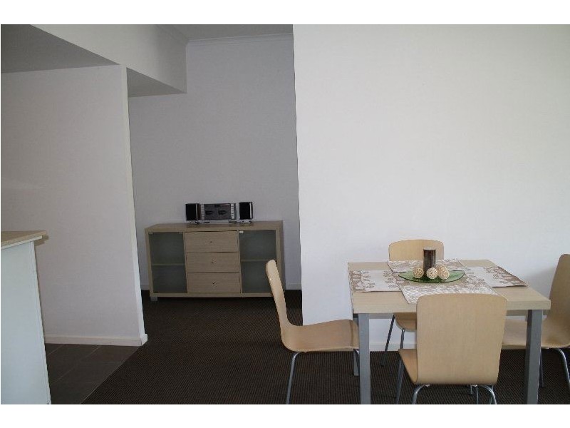 2002/1 Ocean Street, Burleigh Heads QLD 4220