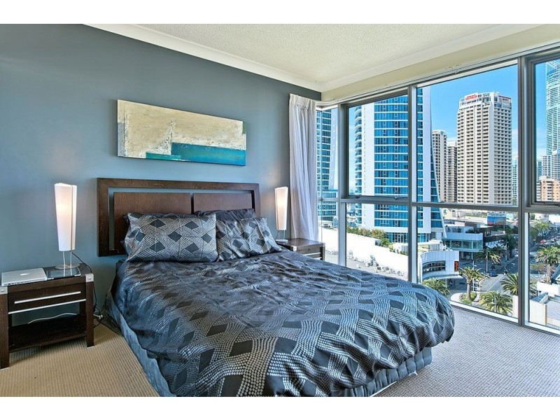 1087/23 Ferny Avenue, Surfers Paradise QLD 4217