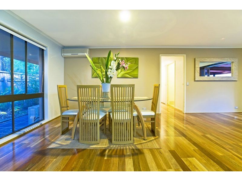 7 Yalgoo Court, Mermaid Waters QLD 4218