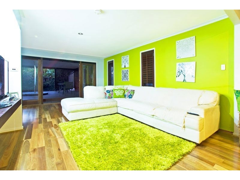 7 Yalgoo Court, Mermaid Waters QLD 4218