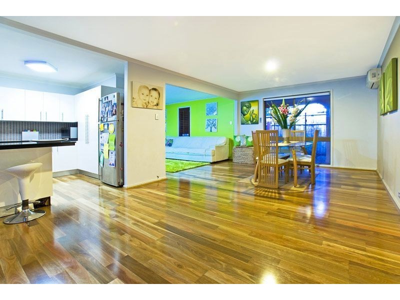 7 Yalgoo Court, Mermaid Waters QLD 4218