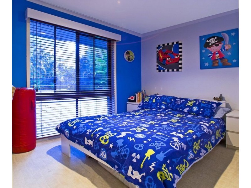 7 Yalgoo Court, Mermaid Waters QLD 4218