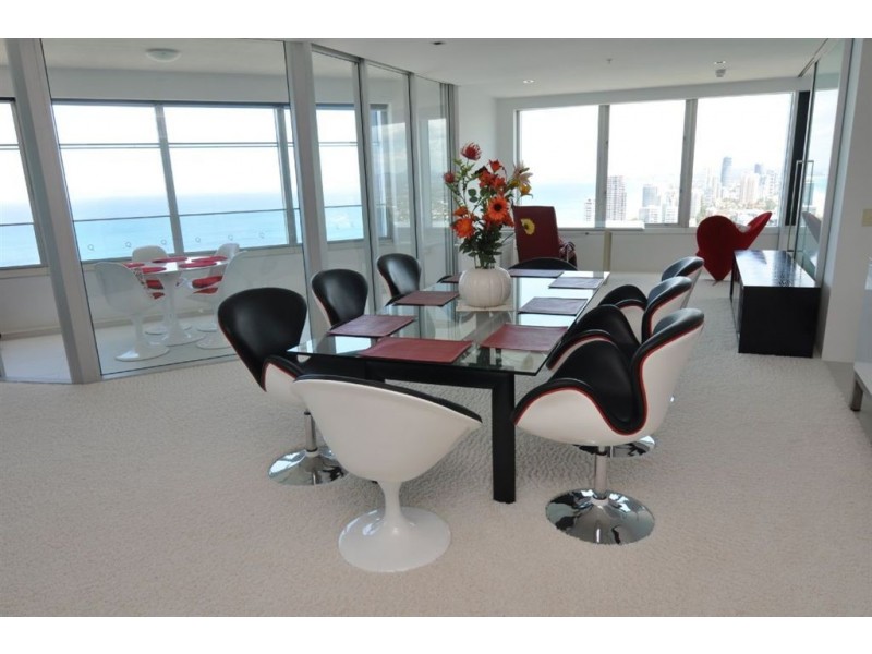 9 Hamilton Avenue, Surfers Paradise QLD 4217