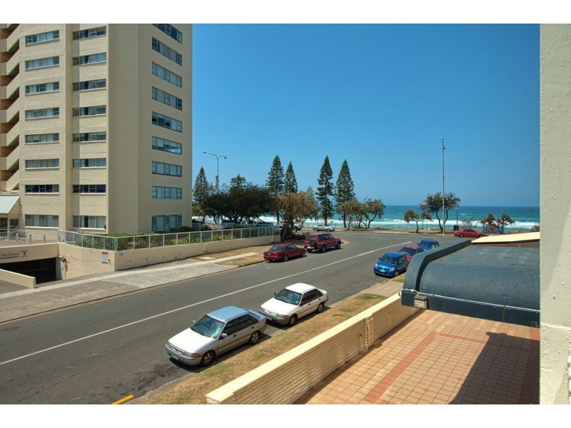 2 Ocean Avenue, Surfers Paradise QLD 4217